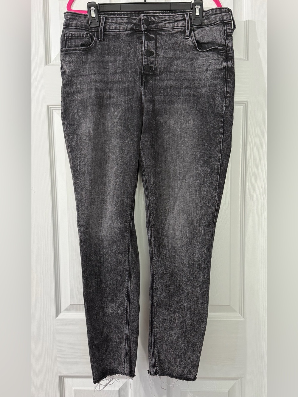 Old Navy Black Washed Rockstar Super Skinny Jeans Size 14